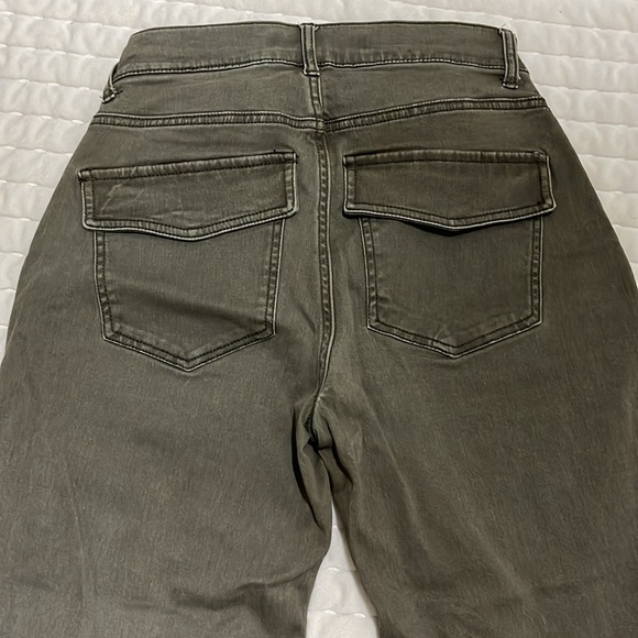 Express Cargo Pants, khaki green, size 2 stretch, cropped straight high-rise - Picture 4 of 6